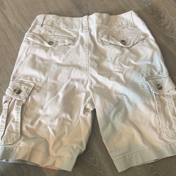 Cargo shorts. - Picture 3 of 3